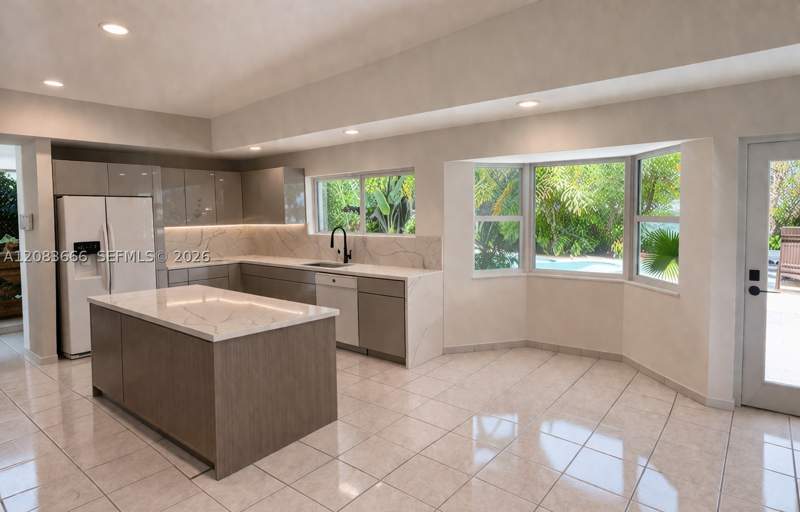 5 bedroom SingleFamilyResidence at 6811 SW 89th Ct, Kirk Acreage, Miami — photo 5