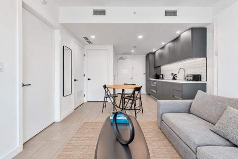 227 NE 2nd Street 2801, Miami FL - photo 16 of 39