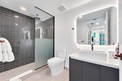 227 NE 2nd Street 2801, Miami FL - photo 20 of 39