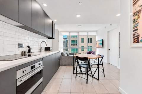227 NE 2nd Street 2801, Miami FL - photo 9 of 39