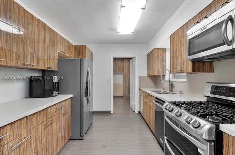 2505 NE 214th St, Aventura FL - photo 15 of 26