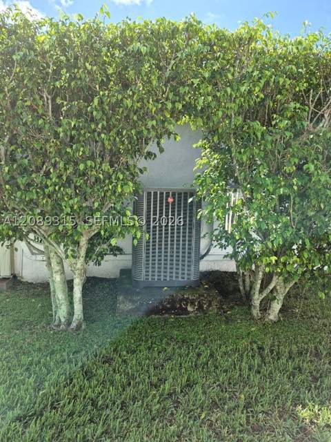 19431 SW 133rd Ave, Miami FL - photo 8 of 28