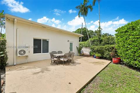 47 Fonseca Ave, Coral Gables FL - photo 17 of 19