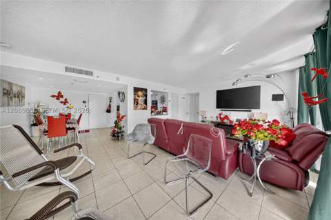 9686 Fontainebleau Blvd 106, Miami FL - photo 8 of 55