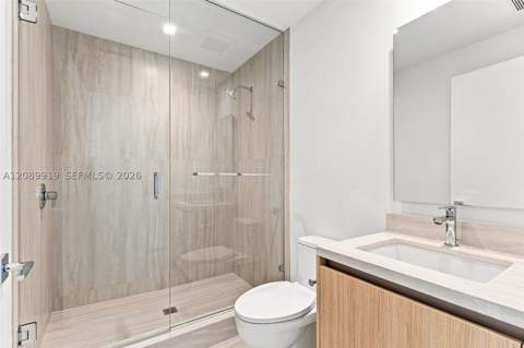 2411 Laguna Cir 2301, North Miami FL - photo 18 of 60