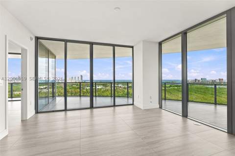 2411 Laguna Cir 2301, North Miami FL - photo 7 of 60