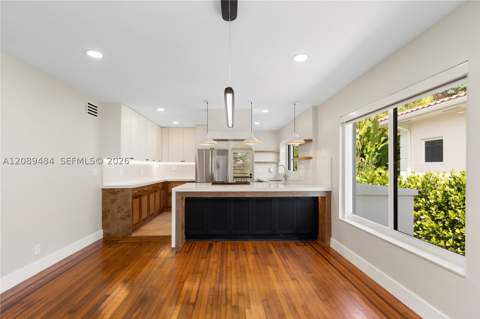 8934 Hawthorne Ave, Surfside FL - photo 14 of 53
