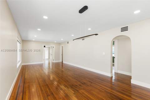 8934 Hawthorne Ave, Surfside FL - photo 23 of 53