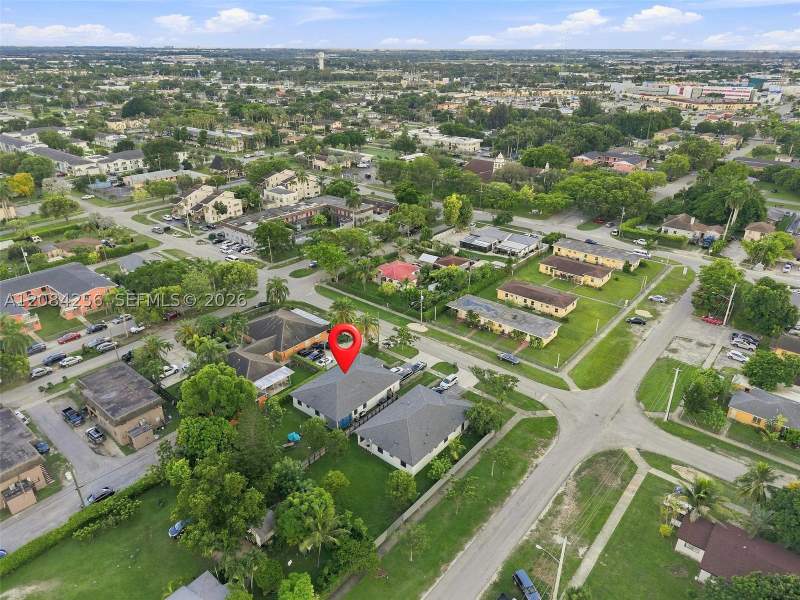 4 bedroom SingleFamilyResidence at 87 NE 12th St, Avocado Park, Homestead — photo 4