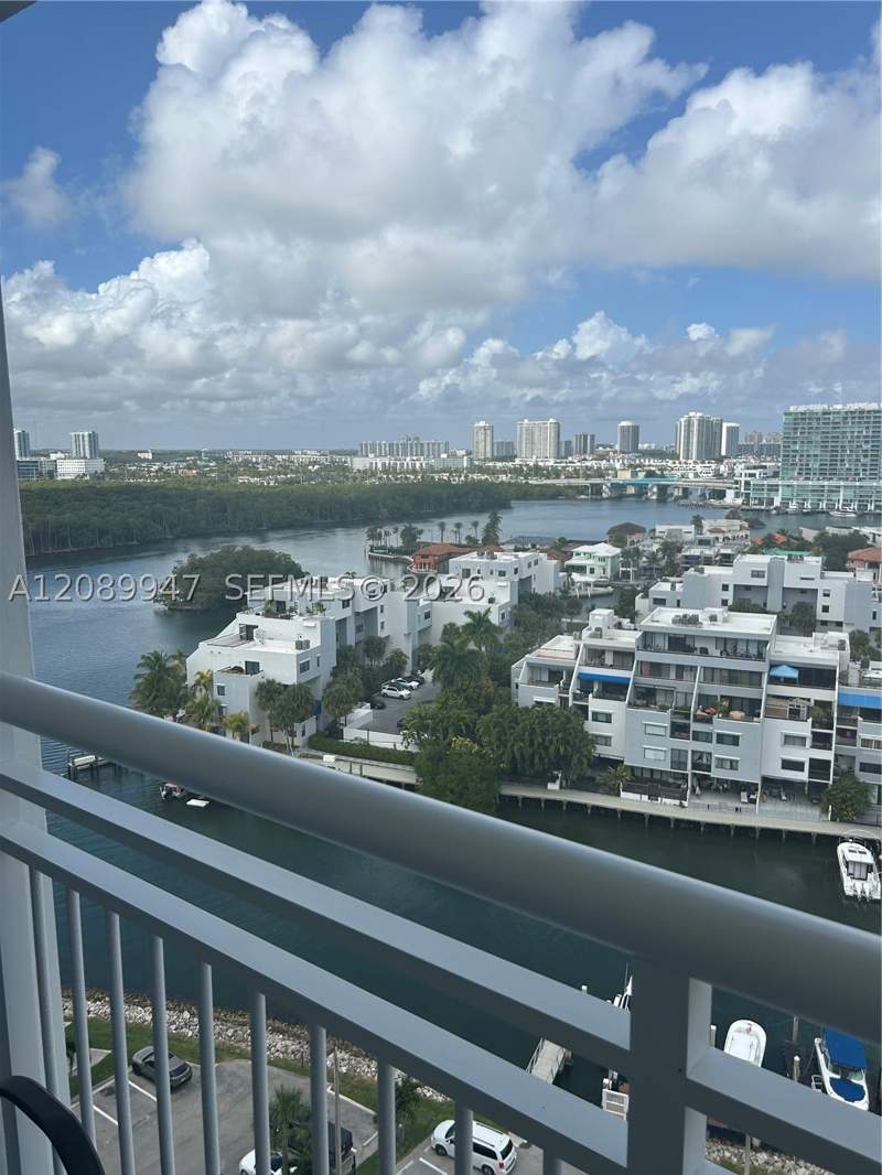 2 bedroom Condominium at 400 Kings Point Dr 1624, Coastal Towers Condo, Sunny Isles Beach — photo 3