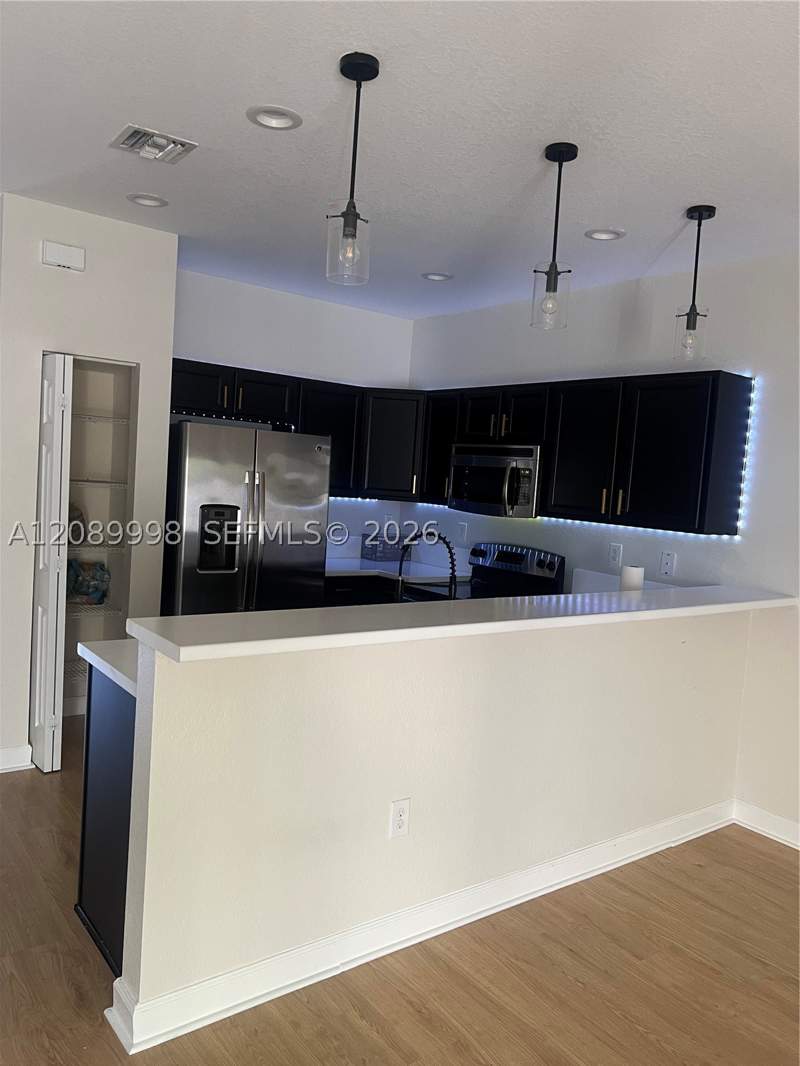 2 bedroom Townhouse at 3208 SE 5th Ct, Martinique At Oasis Repla, Homestead — photo 4