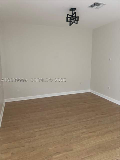 3208 SE 5th Ct, Homestead FL - photo 6 of 10