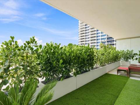 10203 Collins Ave 304, Bal Harbour FL - photo 23 of 35