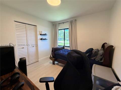 18101 SW 92nd Ave, Palmetto Bay FL - photo 12 of 16
