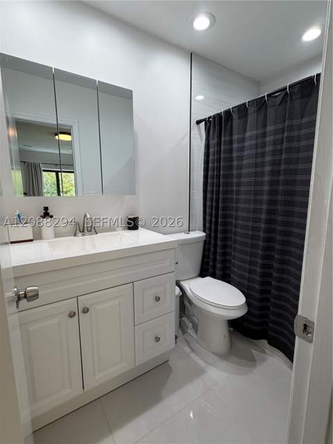18101 SW 92nd Ave, Palmetto Bay FL - photo 14 of 16