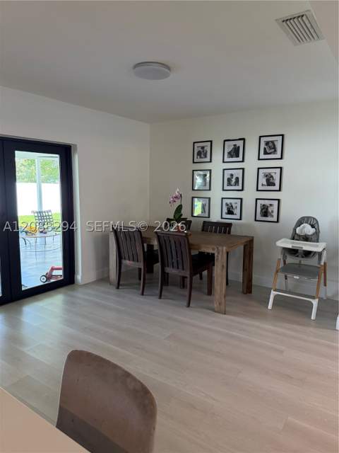 18101 SW 92nd Ave, Palmetto Bay FL - photo 8 of 16