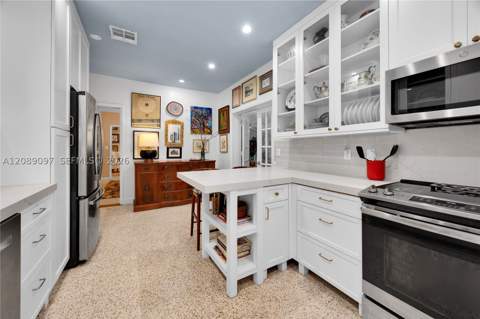 1530 Garcia Ave, Coral Gables FL - photo 9 of 34