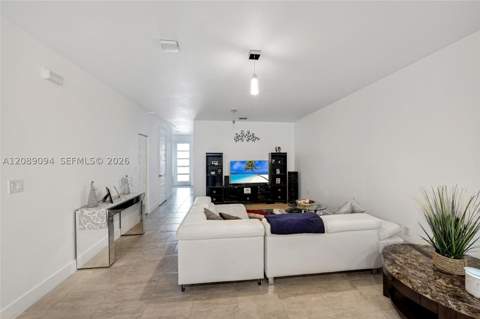15809 NW 91st Ct, Miami Lakes FL - photo 9 of 58