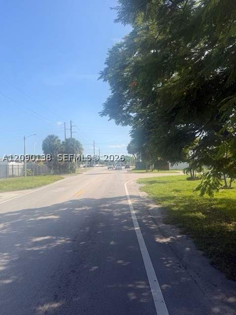18410 NW 42nd Ave, Miami Gardens FL - photo 7 of 31