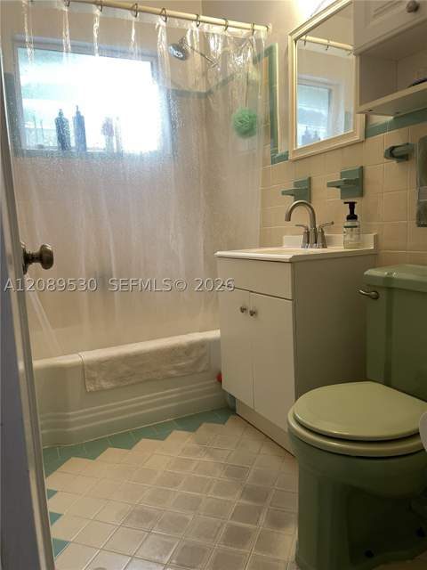 6711 SW 63rd Ave, South Miami FL - photo 10 of 12