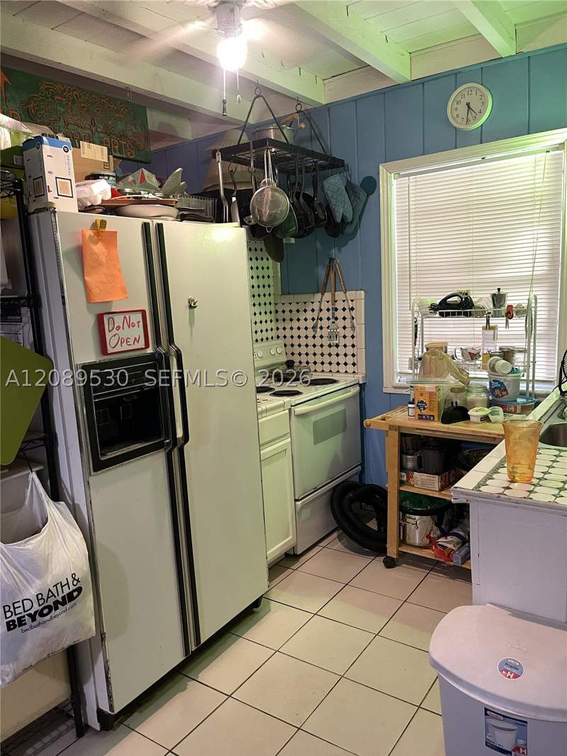 3 bedroom SingleFamilyResidence at 6711 SW 63rd Ave, Cocoplum Terrace Addn Par, South Miami — photo 4