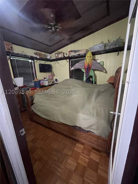 6711 SW 63rd Ave, South Miami FL - photo 6 of 12