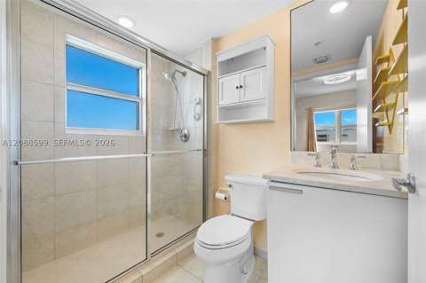 14951 Royal Oaks Ln 701, North Miami FL - photo 24 of 43