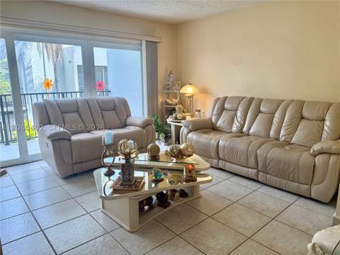 30 NW 87th Ave C219, Miami FL - photo 7 of 42
