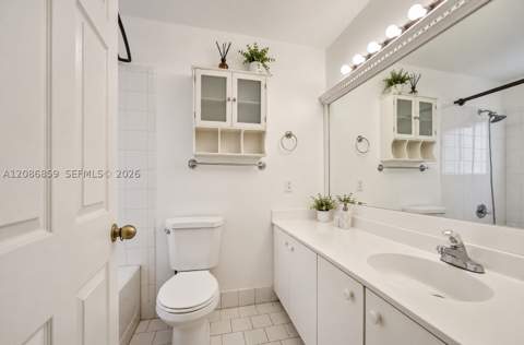 16525 SW 97th Ter, Miami FL - photo 11 of 15