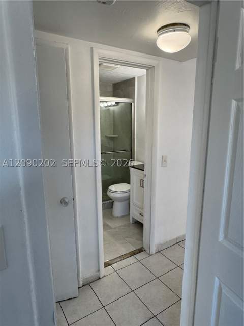 1765 Venice Ln 4E, North Miami FL - photo 13 of 43