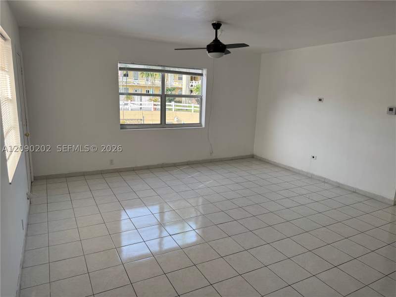2 bedroom Condominium at 1765 Venice Ln 4E, Venice Park, North Miami — photo 2