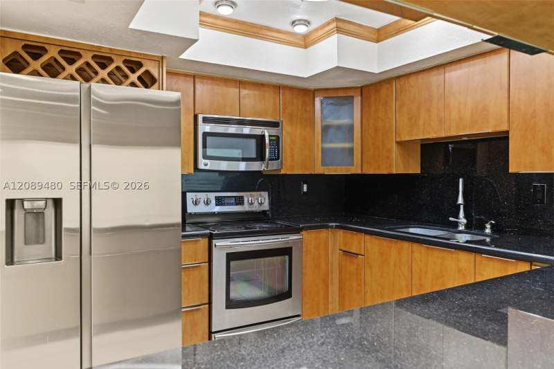4 bedroom Townhouse at 7205 W 3rd Ave, First Addn To Palm Spring, Hialeah — photo 5