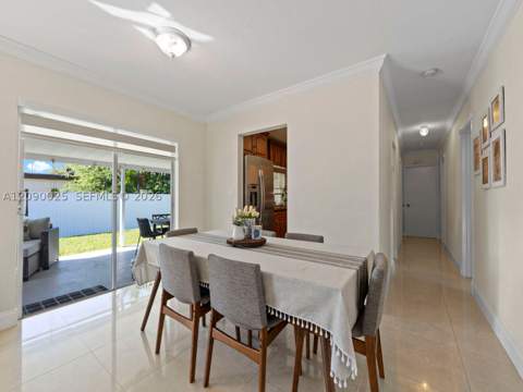 8530 NW 179th St, Hialeah FL - photo 14 of 17