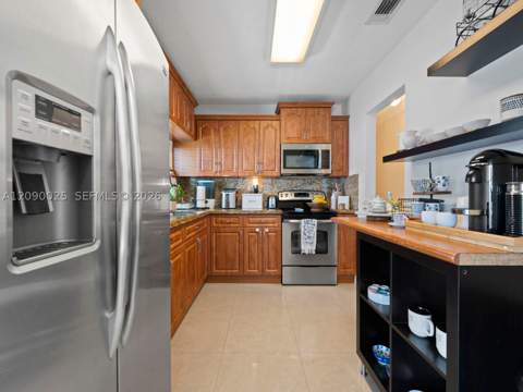 8530 NW 179th St, Hialeah FL - photo 17 of 17