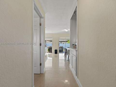 8530 NW 179th St, Hialeah FL - photo 8 of 17