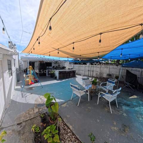 228 NW 58th Ct, Miami FL - photo 21 of 33
