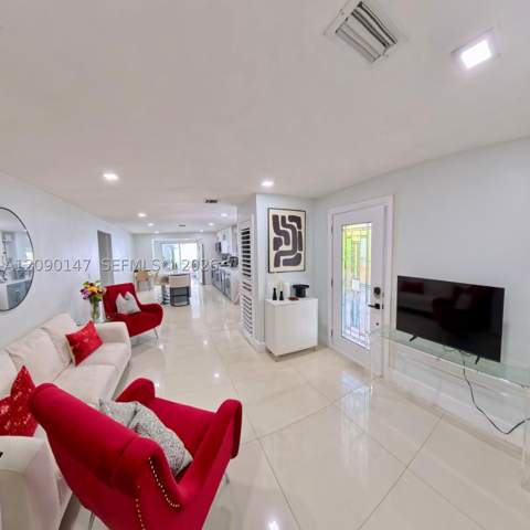 228 NW 58th Ct, Miami FL - photo 8 of 33