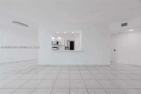 16485 Collins Ave 338, Sunny Isles Beach FL - photo 14 of 33