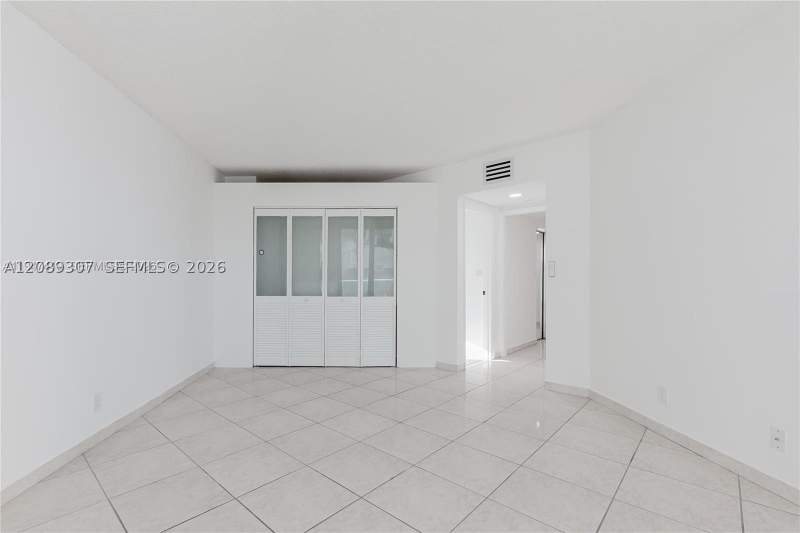 3 bedroom Condominium at 16485 Collins Ave 338, Oceania III Condo, Sunny Isles Beach — photo 5