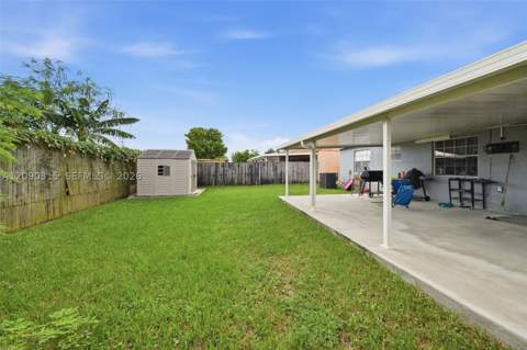 3226 NW 203rd St, Miami Gardens FL - photo 10 of 13