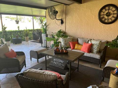 19505 E Lake Dr, Hialeah FL - photo 15 of 18