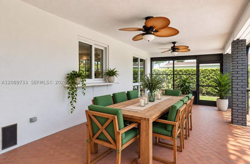 4 bedroom SingleFamilyResidence at 15725 SW 89th Ave, Coral Reef Estates, Palmetto Bay — photo 5