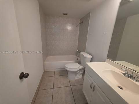 1655 NE 115th St 12B, Miami FL - photo 11 of 12