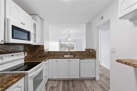 6855 Abbott Avenue 504, Miami Beach FL - photo 10 of 32