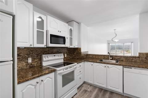 6855 Abbott Avenue 504, Miami Beach FL - photo 11 of 32