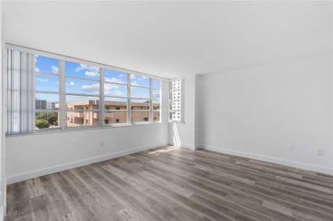 6855 Abbott Avenue 504, Miami Beach FL - photo 16 of 32