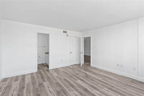 6855 Abbott Avenue 504, Miami Beach FL - photo 19 of 32