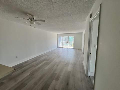 6855 Abbott Avenue 201, Miami Beach FL - photo 6 of 20