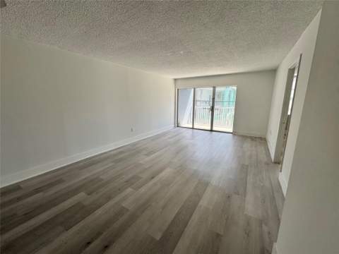 6855 Abbott Avenue 201, Miami Beach FL - photo 8 of 20