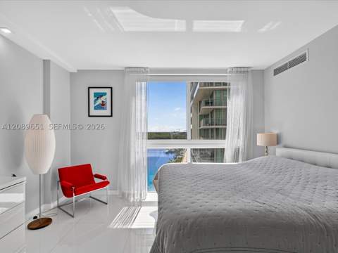 250 Sunny Isles Blvd 3-1004, Sunny Isles Beach FL - photo 11 of 32